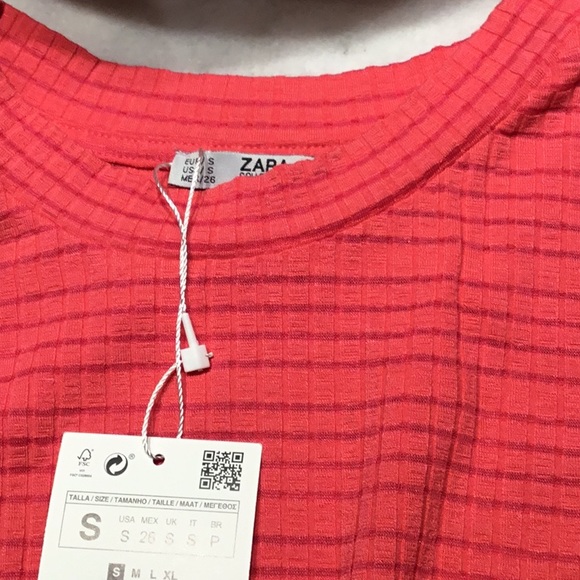 Top - Picture 2 of 3